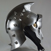 Casque de gladiateur Maximus 300 Film casque de gladiateur du méridien Maximus Casque grec antique avec support en bois