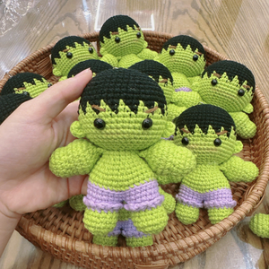 LLavero de Animal de ganchillo hecho a mano lindo Amigurumi llavero colgante tejido llavero mochila coche encantos OEM ODM hecho en Vietnam - Product Image 1