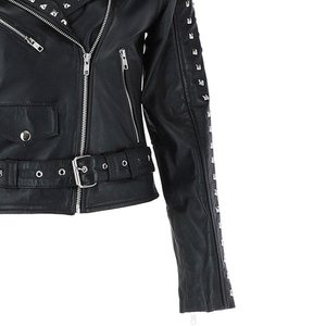 Venta al por mayor de chaqueta de motorista de cuero con tachuelas y cremallera para mujer, chaquetas de moda con tachuelas de PU de piel sintética para la venta - Product Image 6