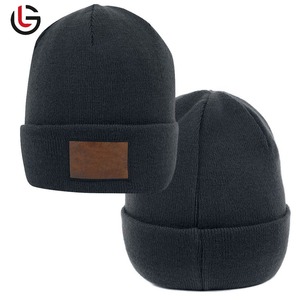 Bonnet d'automne-hiver pour hommes et femmes, bonnet jacquard tricoté à revers et tête de mort, vente en gros - Product Image 1