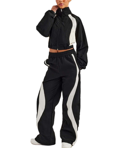 Survêtement coupe-vent léger d'hiver 100 % nylon personnalisé pour femme avec impression de logo sur mesure, service OEM - Product Image 5