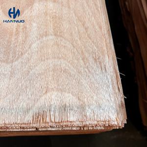Placage d'Okoumé Naturel Hannuo Personnalisable 0,5 mm 1 mm 1,5 mm Grade C pour Contreplaqué en Bois de <span class=keywords><strong>Garbon</strong></span> - Product Image 4