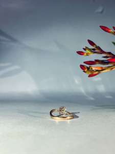 แหวนเพชรโรสโกลด์14K แบบพรีเมี่ยมสไตล์มินิมอลลิสต์แบบธรรมชาติทำจาก I1 SI3เจียระไนแบบสดใสขายส่ง - Product Image 2