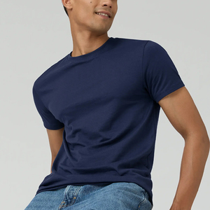 T-shirts pour hommes de haute qualité 180 g/m², coupe ajustée, couleurs vives, en coton, vêtements OEM en gros pour la mode décontractée et les tenues d'été - Product Image 4