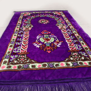 Elegant Ethnic Muslim Prayer <b>Mat</b> | Soft Velvet 100% Polyester Traditional Prayer Rug - Product Image 3