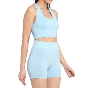 Ensemble de sport pour femmes, soutien-gorge de sport léger à taille élastique respirant en spandex et polyester, short de sport, fitness, yoga, couleur unie, logo sur le devant - Product Image 4