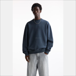 Sweat-shirt personnalisé à col ras du cou pour hommes avec capuche respirante pour l'hiver Vêtements d'extérieur Vente en gros Teint uni Basics - Product Image 5