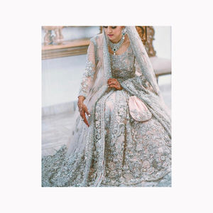 Lehanga Choli de moda y último estilo para mujeres nupciales indias a precio mayorista de Pakistán Contacto para pedido a granel - Product Image 2