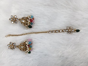 Elegante Juego de Pendientes de Perlas de Imitación Chapadas en Oro, Sofisticados para Novias, Bodas, Recepciones y Ceremonias Tradicionales - Product Image 4