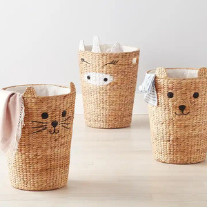 Cesta de almacenamiento de jacinto de agua con forma de animal al mejor precio con asa fabricada en Vietnam para almacenamiento de lavandería - Product Image 2