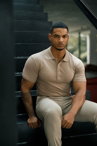 Haute vente Golf classique Taupe Polo avec bouton tonal et broderie 100% coton Gym athlétique et tenue décontractée hommes polos - Product Image 2