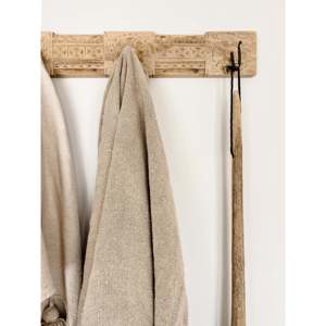 Elegant Indian Carved Wood <b>Wall</b> <b>Hook</b> Panel Large 3-<b>Hook</b> Design Coat Rack - Product Image 1