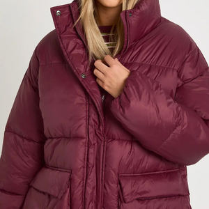 Veste matelassée d'hiver sur mesure / Prix de gros Logo personnalisé OEM Veste d'hiver Veste à bulles Veste matelassée pour femmes Veste d'extérieur - Product Image 3