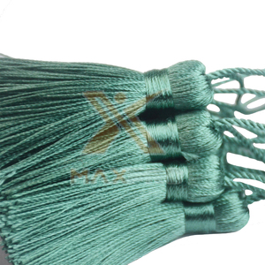 Borlas de Uniforme Ceremonial de Diseño Profesional con Material de Poliéster y Nailon, Duraderas, Colores y Tallas Personalizables - Product Image 6
