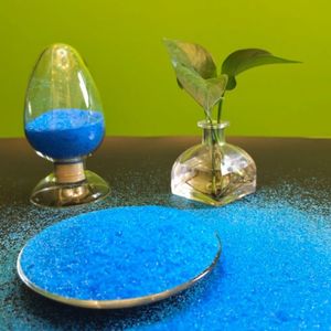 Sulfate de cuivre cristallin bleu CuSO4.5H2O, poudre de sulfate de cuivre pentahydraté - Product Image 1