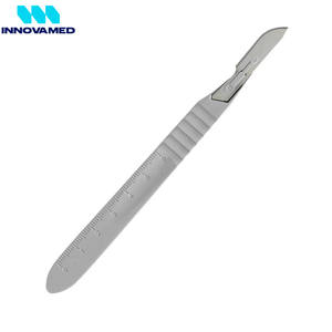 Couteaux chirurgicaux de qualité supérieure, différentes tailles, pour usage hospitalier, prix usine, par INNOVAMED. - Product Image 3