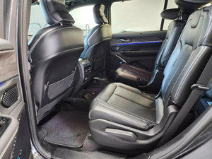 Jeep Grand <span class=keywords><strong>Cherokee</strong></span> <span class=keywords><strong>L</strong></span> Overland Sport Utility 4D SUV 2021 Usado de Lujo con Bajo Kilometraje, Listo para Enviar a Todo el Mundo - Product Image 5