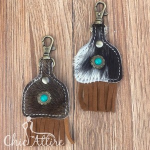 พวงกุญแจหนังแท้หรูหรา - Product Image 1