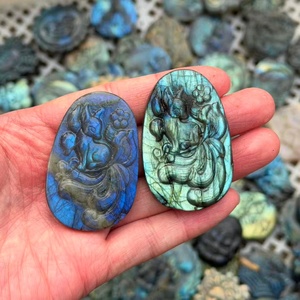 Offerta Speciale: Piccolo Volto Sorridente Intagliato in Labradorite Naturale Lucidata, Decorazione Feng Shui di Alta Qualità, Regalo - Product Image 4