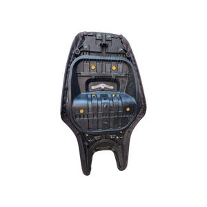 Asiento de Plástico Completo Original para Yamaha TMAX 500-530 2008-2012 Modelo 4B5247300300, Asiento de Motocicleta Usado - Product Image 3