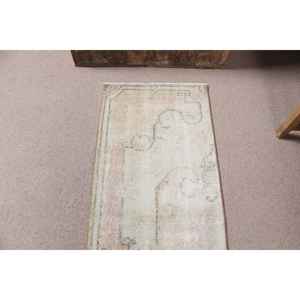 Tapis turc vintage, petit tapis de 1,7x2,8 pieds, tapis en laine blanc gris avec motifs de plantes et d'arbres - Product Image 5