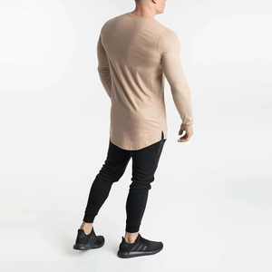 Sudaderas deportivas de media cremallera de alta calidad para hombre Logotipo personalizado Impreso Tallas grandes Camiseta de manga larga Ropa al por mayor - Product Image 4