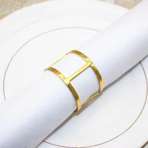 Porte-serviette en or brillant pour table à manger élégante Événements de mariage Utilisation dans un hôtel Look classique et sophistiqué - Product Image 4