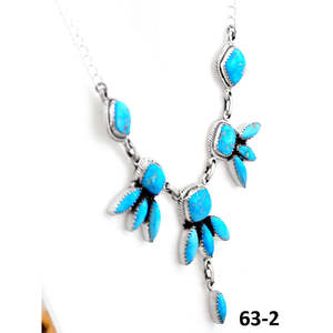 Perles religieuses classiques faites à la main de style sud-ouest, en turquoise blanche et argent sterling, avec motifs géométriques d'ancre et de chiffres, cadeau - Product Image 3