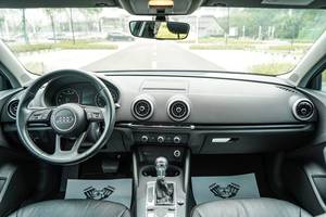 Hot <b>Sales</b> Used 2024 Anniversary <b>Limousine</b> Sedan 4-Door 5-Seats Turbo Engine Leather Seats Automatic Gearbox Left Steering - Product Image 6