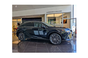 AUTO USADO LIMPIO Y ASEQUIBLE, LEXUS RX 350H F-SPORT SUV 2024, LISTO PARA ENVIAR - Product Image 5