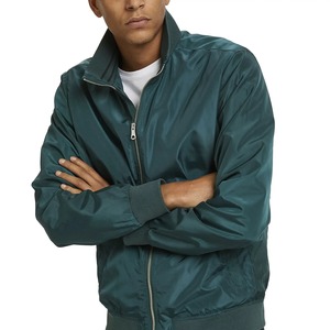 Blouson aviateur lourd pour hommes avec rembourrage épais doublure intérieure chaude et tissu durable pour les conditions froides difficiles - Product Image 4