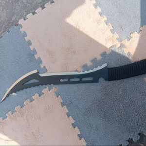 Couteau à lame noire dentelée de 24 pouces à pointe courbe avec manche gainé de cordon – Meilleure vente - Product Image 5