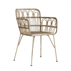 เก้าอี้รับประทานอาหารทำจากหวายแบบทันสมัยพร้อมขาโลหะสำหรับใช้ในร่มและกลางแจ้ง - Product Image 1
