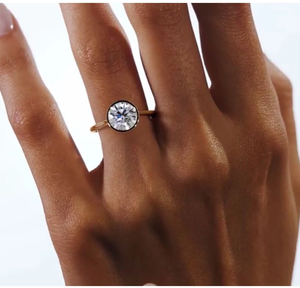 Bague en diamant taillé rond en or massif 10 carats bague de mariage solitaire en diamant cultivé en laboratoire bague de fiançailles en diamant taillé rond pour l'amour - Product Image 6