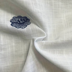 Top de algodón con estampado Floral de alta calidad para mujer, camisa informal de cuello redondo de Color sólido con logotipo frontal, diseño a cuadros transpirable - Product Image 4