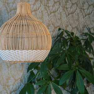 Lámpara Colgante LED Vintage Hecha a Mano de Ratán y Hierro, en Oferta, con Tamaño y Color Personalizables - Product Image 3