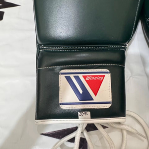 ถุงมือชกมวยหนัง PU ถุงมือป้องกันแขนพิมพ์โลโก้ออกแบบได้ตามต้องการ - Product Image 5