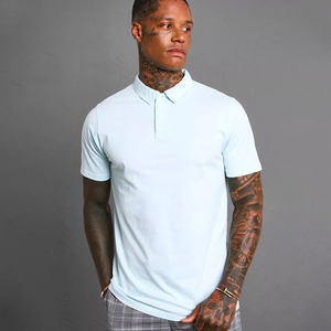 เสื้อถักนิตติ้งสำหรับผู้ชาย, เสื้อแห้งเร็วแขนสั้นสีตัดกันสวมใส่สบายๆแนวสตรีทมีกระเป๋า - Product Image 2