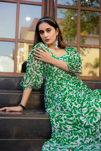 Dernier Designer Georgette Avec Impression Numérique Maxi Robe Femme Fabricant De Mode Et Fournisseur De Surat Au Prix De Gros - Product Image 5