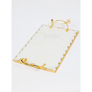 Plateau de service rond en marbre blanc de luxe avec poignées élégantes en métal doré Plateau de comptoir de cuisine élégant pour les mariages - Product Image 2