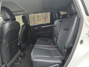 Toyota Highlander XLE 2018, moteur essence V6, traction avant, automatique, SUV/crossover - Product Image 5