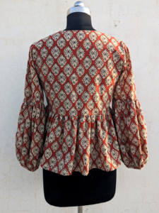 เสื้อผ้าฝ้ายพิมพ์ลายบล็อกสไตล์อินเดียลำลองสำหรับฤดูร้อน ลายดอกไม้โบฮีเมียน เป็นมิตรกับสิ่งแวดล้อม แห้งเร็ว ทันสมัย - Product Image 5