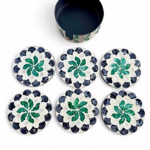 Posavasos Hecho a Mano de Madreperla para Protección de Bebidas y Decoración de Mesa Estilo Bohemio en Comedores, Vietnam - Product Image 3