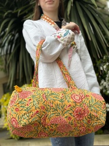 Sac à bandoulière en coton matelassé, sac de nuit lavable à imprimé floral, sac de plage écologique pour le yoga - Product Image 2