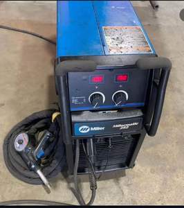 Envío Rápido y Venta de Soldadora Millermatic 252 Mig, Paquete Completo - Product Image 2