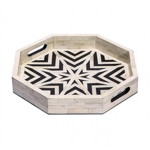 Vaisselle hexagonale élégante de designer Plateau en bois servant des collations personnalisées Fromage Pizza Petit-déjeuner Serveur de café - Product Image 1