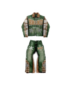 Conjunto de Chaqueta Vaquera y Jeans Acampanados Personalizados 2026 para Hombre, Estilo Urbano Vintage con Parches y Estampado, Cintura Media, Corte Regular, Bordado de Invierno - Product Image 1