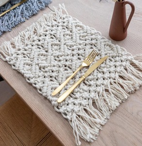 Macramé Tenture Art Déclaration Boho Décor Accent pour Salon Chambre Bureau Salon et Intérieur de Maison Contemporain - Product Image 1