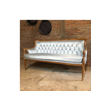 Vente d'usine : Canapé moderne en teck massif de qualité supérieure, surface riche en huile naturelle, idéal pour le salon - Product Image 3