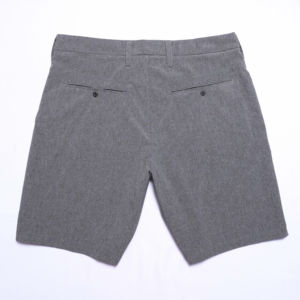 กางเกงขาสั้นลำลองสีพื้นสำหรับผู้ชายกางเกงขาสั้นย้อมสีธรรมดาปรับแต่งได้มีกระเป๋า - Product Image 2